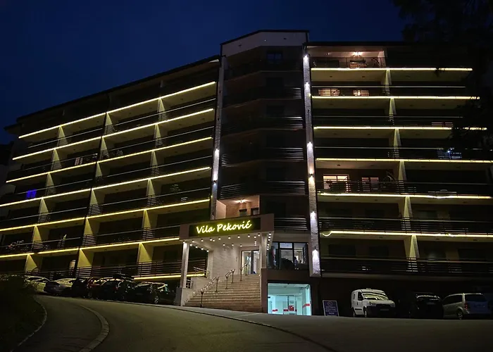 Pino Bianco 1 - Pekovic 公寓 *